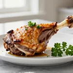 Disfruta de una deliciosa pierna de cordero en freidora de aire.